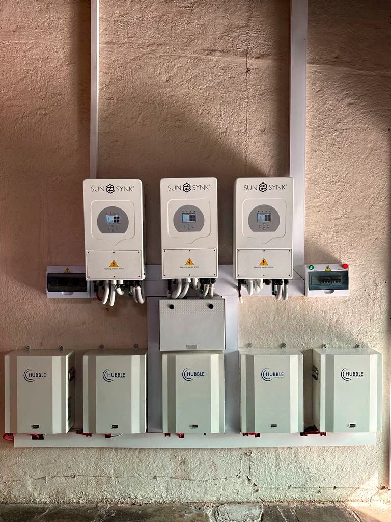 Inverters &amp; batteries